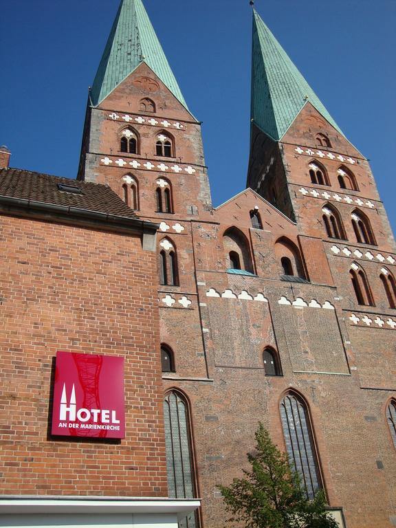 Hotel An Der Marienkirche لوبيك المظهر الخارجي الصورة